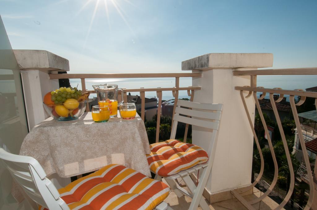 Iva 1, Wonderful View Of Kvarner Bay Opatija Exterior photo